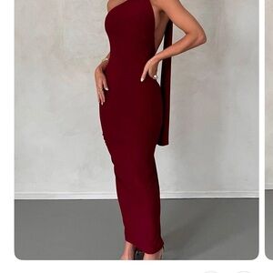 Chic One-Shoulder Burgundy Dress